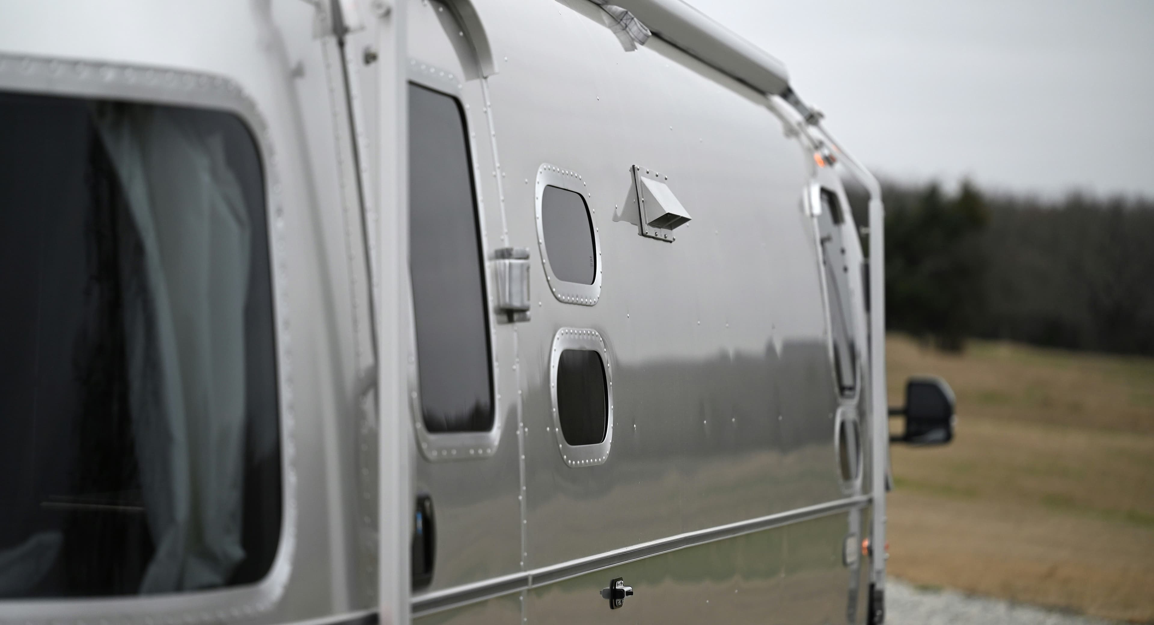 Professional RV exterior cleaning with mobile wash equipment